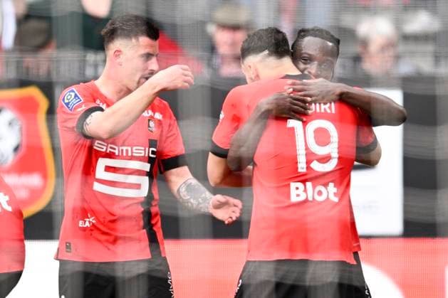 Joie des joueurs du FC Rennes apres le but de Jeremy Doku (Rennes FC) FOOTBALL : Rennes vs Angers - Ligue 1 - 30 04 2023 JBAutissier Panoramic 