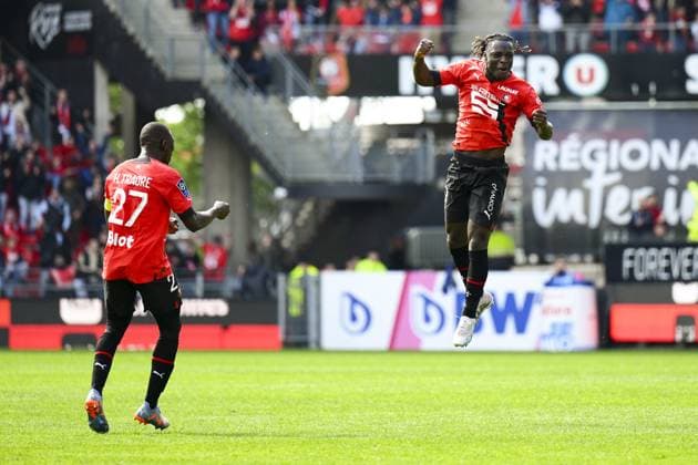 Joie des joueurs du FC Rennes apres le but de Jeremy Doku (Rennes FC) FOOTBALL : Rennes vs Angers - Ligue 1 - 30 04 2023 JBAutissier Panoramic 