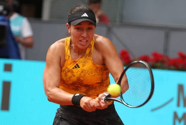 Jessica Pegula of USA during the Mutua Madrid Open 2023, ATP, Tennis Herren Masters 1000 tennis tournament on May 1, 2023 at Caja Magica in Madrid, Spain - TENNIS : Open Mutua Madrid 2023 - 30 04 2023 LaurentLairys Panoramic 