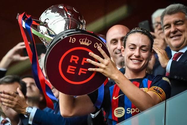 Alexia Putellas FC Barcelona, Barca Fem) during a Liga F match between FC Barcelona Femeni and Sporting Club de Huelva at Estadi Johan Cruyff, in Barcelona, Spain on April 30, 2023. (Photo Felipe Mondino) *** Alexia Putellas FC Barcelona Fem during a Liga F match between FC Barcelona Femeni and Sporting Club de Huelva at Estadi Johan Cruyff, in Barcelona, Spain on April 30, 2023 Photo Felipe Mondino Copyright: x@FELIPExMONDINOx