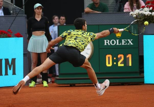 Carlos Alcaraz of Spain during the Mutua Madrid Open 2023, ATP, Tennis Herren Masters 1000 tennis tournament on April 30, 2023 at Caja Magica in Madrid, Spain - TENNIS : Mutua Madrid Open - 30 04 2023 LaurentLairys Panoramic 
