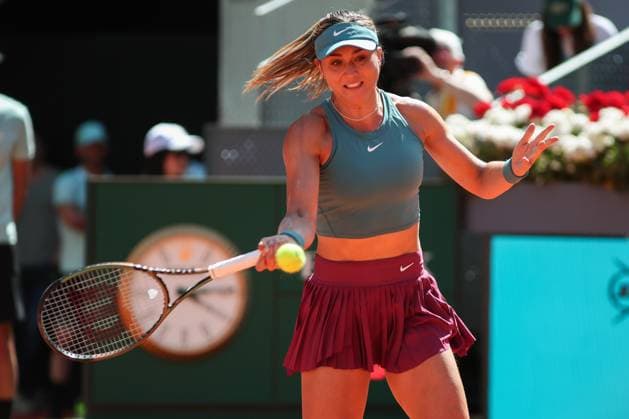 May 1, 2023, MADRID, MADRID, SPAIN: Paula Badosa of Spain in action against Maria Sakkari of Greece during the Mutua Madrid Open 2023 celebrated at Caja Magica on May 01, 2023 in Madrid, Spain. MADRID SPAIN - ZUMAa181 20230501_zaa_a181_210 Copyright: xIrinaxR.xHipolitox