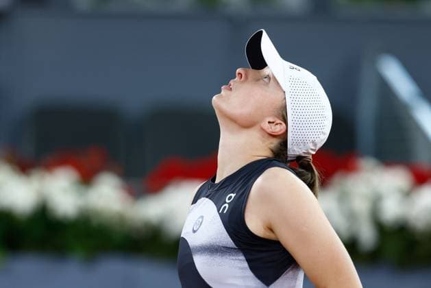 May 1, 2023, MADRID, MADRID, SPAIN: Iga Swiatek of Poland in action against Ekaterina Alexandrova of Russia during the Mutua Madrid Open 2023 celebrated at Caja Magica on May 01, 2023 in Madrid, Spain. MADRID SPAIN - ZUMAa181 20230501_zaa_a181_387 Copyright: xOscarxJ.xBarrosox