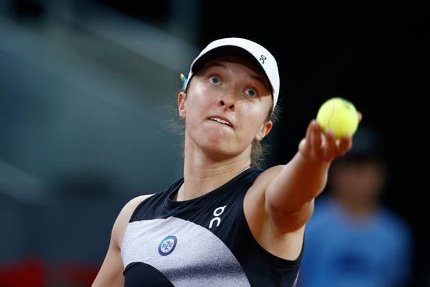 May 1, 2023, MADRID, MADRID, SPAIN: Iga Swiatek of Poland in action against Ekaterina Alexandrova of Russia during the Mutua Madrid Open 2023 celebrated at Caja Magica on May 01, 2023 in Madrid, Spain. MADRID SPAIN - ZUMAa181 20230501_zaa_a181_429 Copyright: xOscarxJ.xBarrosox