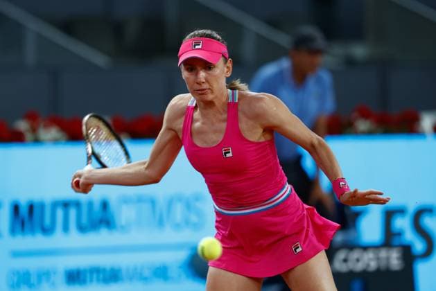 May 1, 2023, MADRID, MADRID, SPAIN: Ekaterina Alexandrova of Russia in action against Iga Swiatek of Poland during the Mutua Madrid Open 2023 celebrated at Caja Magica on May 01, 2023 in Madrid, Spain. MADRID SPAIN - ZUMAa181 20230501_zaa_a181_423 Copyright: xOscarxJ.xBarrosox