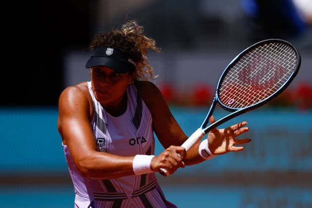 May 2, 2023, MADRID, MADRID, SPAIN: Mayar Sherif of Egypt in action against Aryna Sabalenka of Belarus during the Mutua Madrid Open 2023 celebrated at Caja Magica on May 02, 2023 in Madrid, Spain. MADRID SPAIN - ZUMAa181 20230502_zaa_a181_083 Copyright: xOscarxJ.xBarrosox