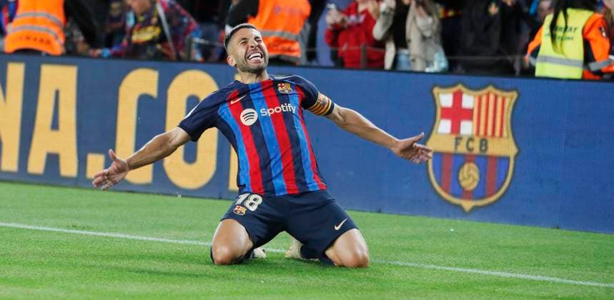 Sport Bilder des Tages Partido de LaLiga Santander entre el Barcelona y el Osasuna. En la imagen, Jordi Alba celebra su gol. LaLiga Santander match between Barcelona and Osasuna. In this picture, Jordi Alba celebrates his goal. FRANCESCxADELANTADO  ecommerceFotos eCommerce2-135483259 1