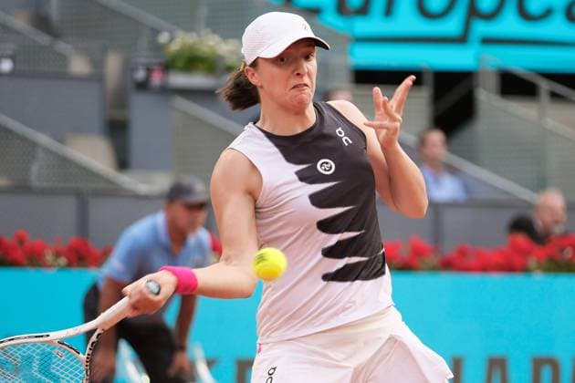 May 3, 2023, Madrid, Spain: Iga Swiatek of Poland plays against Petra Martic of Croatia in the quarter-final on Day Ten of the Mutua Madrid Open at La Caja Magica in Madrid. Madrid Spain - ZUMAs197 20230503_zaa_s197_173 Copyright: xAtilanoxGarciax