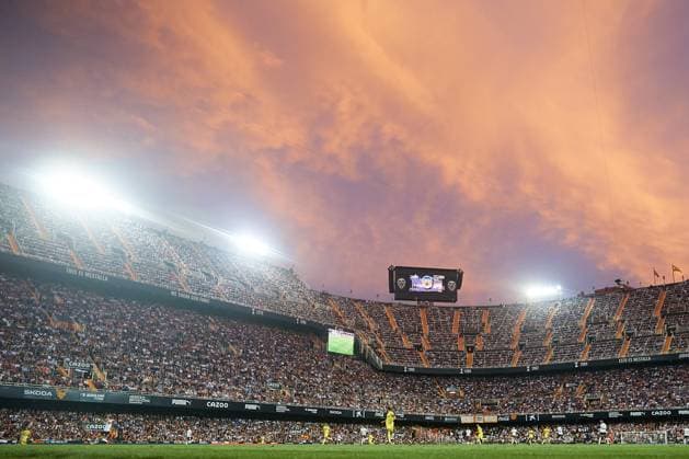 Bilder des Jahres 2023, Sport 05 Mai Sport Themen der Woche KW18 Valencia CF v Villarreal CF - LaLiga Santander General view inside the stadium during the LaLiga Santander match between Valencia CF and Villarreal CF at Mestalla stadium, May 3, 2023, Valencia, Spain. Valencia Spain  Copyright: xDavidxAliagax originalFilename:aliaga-valencia230503_npsAu.jpg