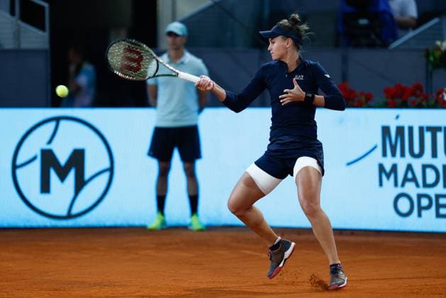 May 4, 2023, MADRID, MADRID, SPAIN: Veronika Kudermetova of Russia in action against Iga Swiatek of Poland during the Mutua Madrid Open 2023 celebrated at Caja Magica on May 04, 2023 in Madrid, Spain. MADRID SPAIN - ZUMAa181 20230504_zaa_a181_366 Copyright: xOscarxJ.xBarrosox