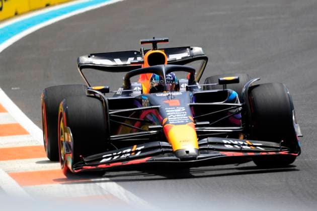 MIAMI GARDENS, FL - MAY 05: Oracle Red Bull Racing Honda driver Max Verstappen 13 enters turn 13 during practice for the Formula 1 Crypto.com Miami Grand Prix on May 5, 2023 at Miami International Autodrome in Miami gardens, FL. (Photo by Jeff Robinson Icon Sportswire) AUTO: MAY 05 F1 Crypto.com Miami Grand Prix EDITORIAL USE ONLY Icon23050512661