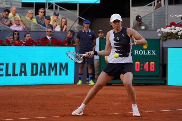 Iga Swiatek POL vs Aryna Sabalenka BY during the women s tennis final of the Mutua Madrid Open, Madrid May 06, 2023 Cordon Press