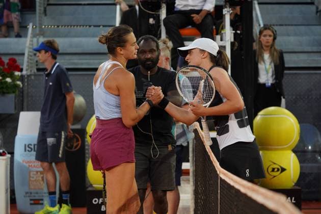 Iga Swiatek POL vs Aryna Sabalenka BY during the women s tennis final of the Mutua Madrid Open, Madrid May 06, 2023 Cordon Press