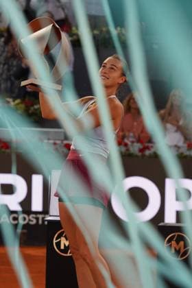 Aryna Sabalenka of Belarus holds her trophy on the podium after winning the 2023 Mutua Madrid Open against Iga Swiatek of Poland at the Caja Magica stadium, in Madrid, Spain, on Saturday, May 6, 2023 Cordon Press