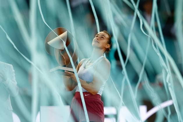 May 7, 2023, MADRID, MADRID, SPAIN: Aryna Sabalenka of Belarus celebrates with the trophy after winning against Iga Swiatek of Poland during the Singles Final Women match during Mutua Madrid Open 2023 celebrated at Caja Magica on May 06, 2023 in Madrid, Spain. MADRID SPAIN - ZUMAa181 20230507_zaa_a181_055 Copyright: xOscarxJ.xBarrosox