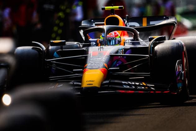 11 PEREZ Sergio (mex), Red Bull Racing RB19, action during the Formula 1 Crypto.com Miami Grand Prix 2023, 5th round of the 2023 Formula One World Championship, WM, Weltmeisterschaft from May 05 to 07, 2023 on the Miami International Autodrome, in Miami Gardens, Florida, United States of America - F1 - MIAMI GRAND PRIX 2023 DPPI Panoramic  00122010_AV3_0717