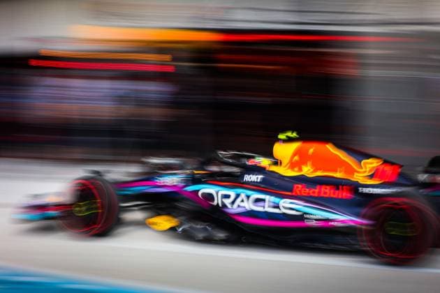 11 PEREZ Sergio (mex), Red Bull Racing RB19, action during the Formula 1 Crypto.com Miami Grand Prix 2023, 5th round of the 2023 Formula One World Championship, WM, Weltmeisterschaft from May 05 to 07, 2023 on the Miami International Autodrome, in Miami Gardens, Florida, United States of America - F1 - MIAMI GRAND PRIX 2023 DPPI Panoramic  00122010_AV6_0991