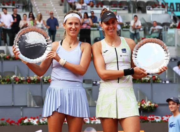 Tennis, WTA Tournament in Madrid, Haddad Maia and Azarenka win in doubles