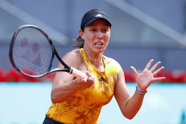 May 7, 2023, MADRID, MADRID, SPAIN: Jessica Pegula of United States plays doubles with Coco Gauff of United States against Beatriz Haddad Maia of Brazil and Victoria Azarenka of Belarus during the Doubles Final Women match during Mutua Madrid Open 2023 celebrated at Caja Magica on May 07, 2023 in Madrid, Spain. MADRID SPAIN - ZUMAa181 20230507_zaa_a181_115 Copyright: xOscarxJ.xBarrosox