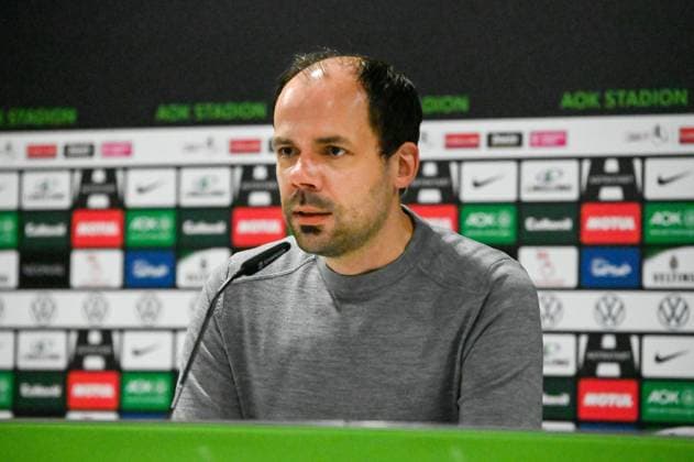Soccer I Women I Season 2022 2023 I 19 Matchday I VfL Wolfsburg 1 FC Köln I 07 05 2023 Dirk Zilles media director of VfL Wolfsburg led the subsequent press conference after the match against Cologne cutout, close-up, portrait, single photo, single image, body Wolfsburg AOK Stadium Lower Saxony Germany Copyright: xLobeca InesxHähnelx