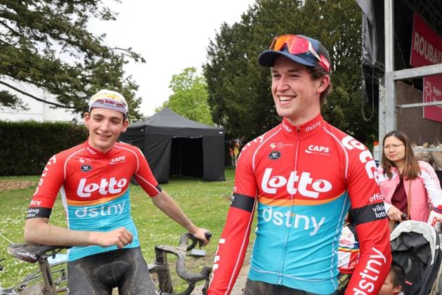 Tijl De Decker et Robin Orins (Lotto Dstny Development Team) durant la course Paris-Roubaix Espoirs U23, le 7 mai 2023 CYCLISME : Paris-Roubaix Espoirs - 07 05 2023 LaurentSanson Panoramic 
