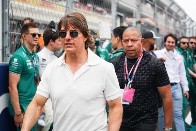 Tom Cruise, portrait during the Formula 1 Crypto.com Miami Grand Prix 2023, 5th round of the 2023 Formula One World Championship, WM, Weltmeisterschaft from May 05 to 07, 2023 on the Miami International Autodrome, in Miami Gardens, Florida, United States of America - F1 - MIAMI GRAND PRIX 2023 - RACE DPPI Panoramic  00122011_AV6_2365