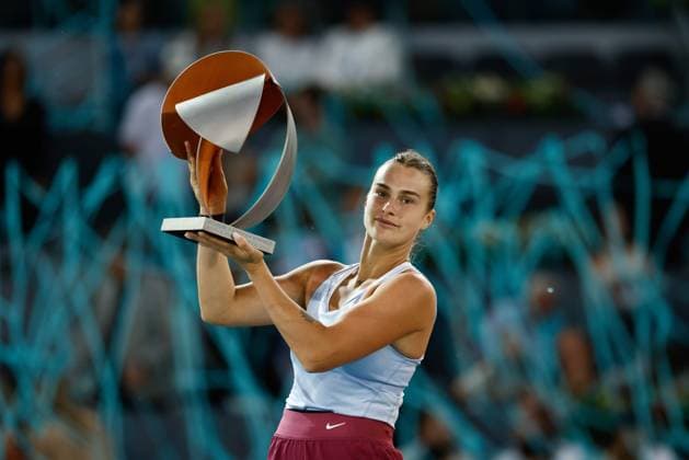 May 7, 2023, MADRID, MADRID, SPAIN: Aryna Sabalenka of Belarus celebrates with the trophy after winning against Iga Swiatek of Poland during the Singles Final Women match during Mutua Madrid Open 2023 celebrated at Caja Magica on May 06, 2023 in Madrid, Spain. MADRID SPAIN - ZUMAa181 20230507_zaa_a181_057 Copyright: xOscarxJ.xBarrosox