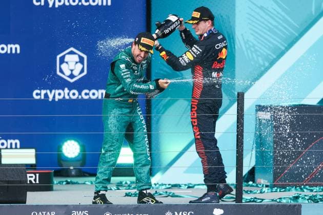 podium ALONSO Fernando (spa), Aston Martin F1 Team AMR23, VERSTAPPEN Max (ned), Red Bull Racing RB19, portrait during the Formula 1 Crypto.com Miami Grand Prix 2023, 5th round of the 2023 Formula One World Championship, WM, Weltmeisterschaft from May 05 to 07, 2023 on the Miami International Autodrome, in Miami Gardens, Florida, United States of America - F1 - MIAMI GRAND PRIX 2023 - RACE DPPI Panoramic 00122011_AV3_4356