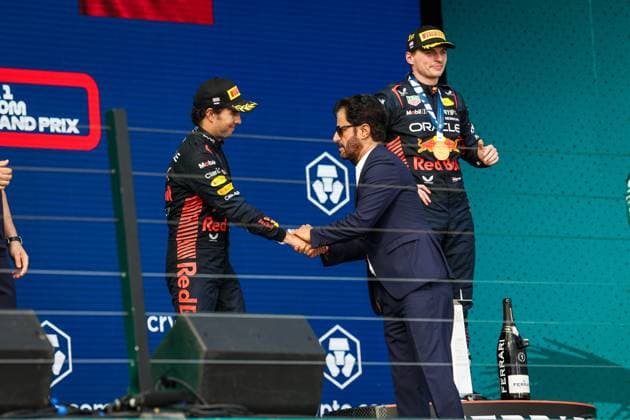 11 Sergio Perez MEX, Oracle Red Bull Racing , Mohammed Ben Sulayem UAE, FIA President , F1 Grand Prix of Miami at Miami International Autodrome on May 7, 2023 in Miami, United States of America Photo by HOCH ZWEI Miami United States of America