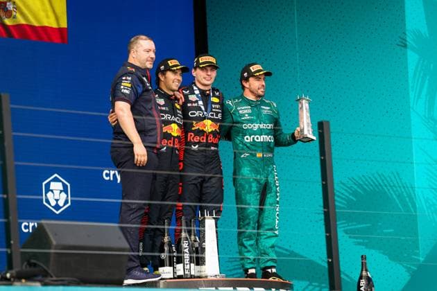 11 Sergio Perez MEX, Oracle Red Bull Racing , 1 Max Verstappen NLD, Oracle Red Bull Racing , 14 Fernando Alonso ESP, Aston Martin Aramco Cognizant F1 Team , F1 Grand Prix of Miami at Miami International Autodrome on May 7, 2023 in Miami, United States of America Photo by HOCH ZWEI Miami United States of America