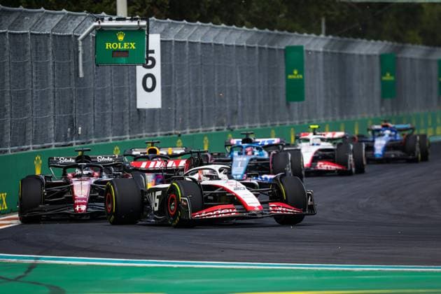 20 Kevin Magnussen DNK, MoneyGram Haas F1 Team , 77 Valtteri Bottas FIN, Alfa Romeo F1 Team Stake , F1 Grand Prix of Miami at Miami International Autodrome on May 7, 2023 in Miami, United States of America Photo by HOCH ZWEI Miami United States of America