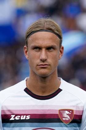 Empoli FC v US Salernitana - Serie A Erik Botheim of US Salernitana looks on during the Serie A match between Empoli FC and US Salernitana at Stadio Carlo Castellani, Empoli, Italy on May 8, 2023. Empoli Florence Italy  Copyright: xGiuseppexMaffiax originalFilename:maffia-empolifc230508_npo65.jpg