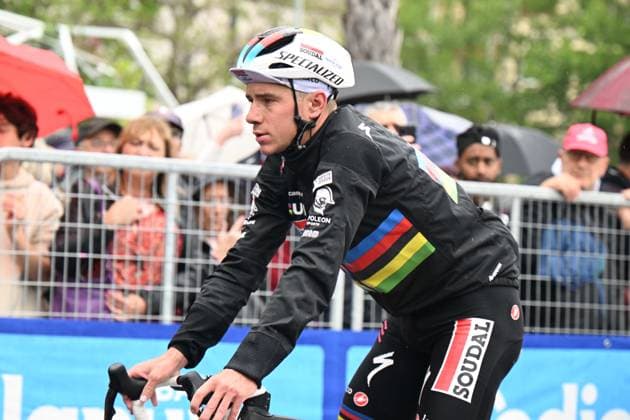 10-05-2023 Giro D italia; Tappa 05 Atripalda - Salerno; 2023, Soudal - Quickstep; Evenepoel, Remco; Salerno; 