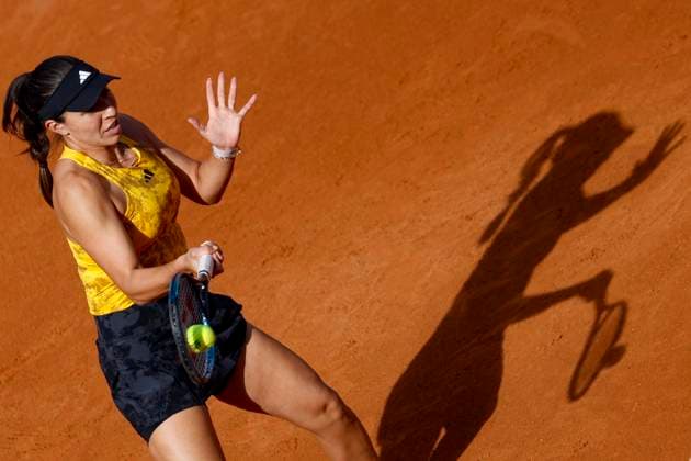 May 11, 2023, ROME, ITALY: Jessica Pegula of the US in action during her woman s singles second round match against Taylor Townsend of US (not pictured) at the Italian Open tennis tournament in Rome, Italy, 11 May 2023. ANSA FABIO FRUSTACI Italian Open tennis tournament  - ZUMAa110 20230511_zaf_a110_087 Copyright: xFabioxFrustacix