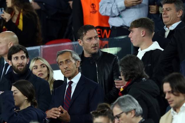 Rome, Italy 11.05.2023: Francesco Totti and Noemi Bocchi, son Cristian on the stand during the UEFA EUROPA LEAGUE 2022 2023, semifinal football match AS Roma vs Bayer 04 Leverkusen at Olympic stadium in Rome, Italy.  Copyright: xmarcoxiacobuccix xipa-agency.netx xmarcoxiacobuccix 0 IPA_IPA37876726
