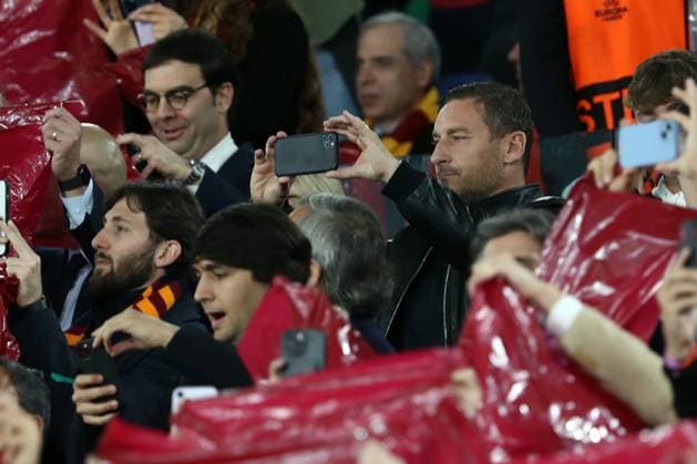 Rome, Italy 11.05.2023: Francesco Totti and Noemi Bocchi, son Cristian on the stand during the UEFA EUROPA LEAGUE 2022 2023, semifinal football match AS Roma vs Bayer 04 Leverkusen at Olympic stadium in Rome, Italy.  Copyright: xmarcoxiacobuccix xipa-agency.netx xmarcoxiacobuccix 0 IPA_IPA37876744