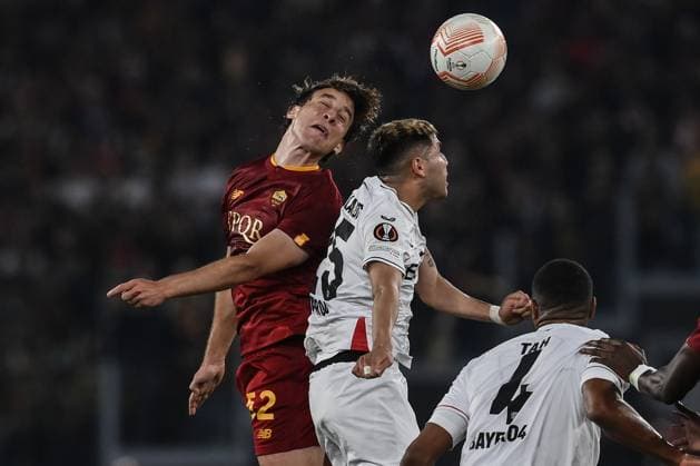 As Roma 11 05 2023 - Europa League Roma-Bayer Leverkusen foto Antonello Sammarco Image nella foto: Edoardo Bove-Exequiel Palacios 