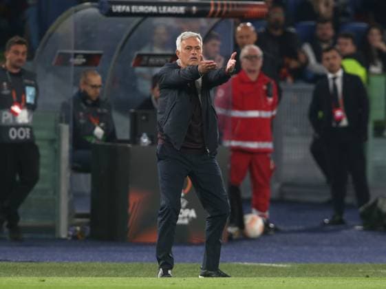 - AS Roma v Bayer 04 Leverkusen, UEFA Europa League, Semi finals, 1st leg, Stadio Olimpico, Rome, Italy. - 11th May 2023 Jose Mourinho Manager of AS Roma looks frustrated and annoyed. - AS Roma v Bayer 04 Leverkusen, UEFA Europa League, Semi finals, 1st leg, Stadio Olimpico, Rome, Italy. - 11th May 2023. Rome Stadio Olimpico Italy Copyright: xDanxWeirx CP_AS_Roma_Bayer_Leverkusen_23