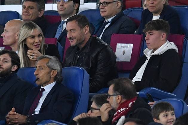 Former Roma player Francesco Totti with new partner Noemi Bocchi and son Cristian Totti during football Europa League Roma v Bayer Leverkusen on May 11st, 2023 in Olympic stadium Rome, Italy. Photographer01  Copyright: xFotografo01x xipa-agency.netx xFotografo01x 0 IPA_IPA37879718