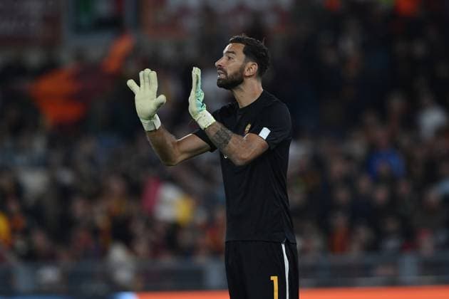 Rui Patricio (Roma) during the UEFA Europa League 2022 2023 match between Roma 1-0 Leverkusen at Olimpic Stadium on May 11, 2023 in Roma, Italy. Noxthirdxpartyxsales  (218225220)