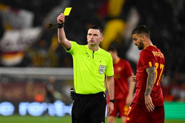 AS Roma v Bayer 04 Leverkusen: Semi-Final First Leg - UEFA Europa League Referee Michael Oliver (ENG) during the first leg of the Semi-final of the UEFA Europa League between A.S. Roma vs Bayer 04 Leverkusen on May 11, 2023 at the Stadio Olimpico in Rome. Rome Italy Italy  Copyright: xDomenicoxCippitellix originalFilename:cippitelli-asromavs230511_npTQd.jpg