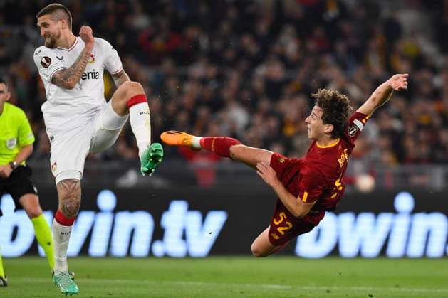 AS Roma v Bayer 04 Leverkusen: Semi-Final First Leg - UEFA Europa League Edoardo Bove of A.S. Roma during the first leg of the Semi-final of the UEFA Europa League between A.S. Roma vs Bayer 04 Leverkusen on May 11, 2023 at the Stadio Olimpico in Rome. Rome Italy Italy  Copyright: xDomenicoxCippitellix originalFilename:cippitelli-asromavs230511_npiPB.jpg