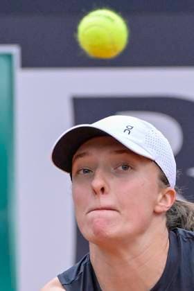 Photo Fabrizio Corradetti LaPresse May 12 2023 Rome, Italy Tennis Internazionali BNL d Italia 2023 Iga Swiatek (POL) vs Anastasia Pavlychenkova (RUS) In the pic: Iga Swiatek (POL)  Copyright: xFabrizioxCorradettix xLaPressex