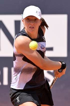 Photo Fabrizio Corradetti LaPresse May 12 2023 Rome, Italy Tennis Internazionali BNL d Italia 2023 Iga Swiatek (POL) vs Anastasia Pavlychenkova (RUS) In the pic: Iga Swiatek (POL)  Copyright: xFabrizioxCorradettix xLaPressex