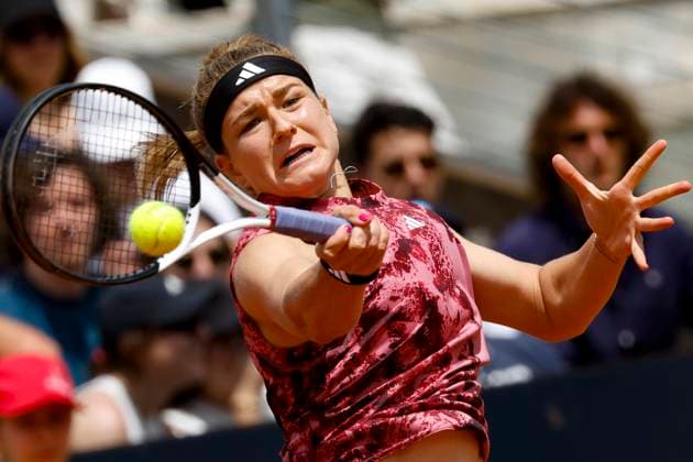 May 12, 2023, ROME, ITALY: Karolina Muchova of Czech Republic in action during her woman s singles second round match against Martina Trevisan of Italy (not pictured) at the Italian Open tennis tournament in Rome, Italy, 12 May 2023. ANSA FABIO FRUSTACI ROME ITALY - ZUMAa110 20230512_zaf_a110_072 Copyright: xFabioxFrustacix