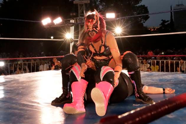May 12, 2023, Mexico City, Mexico: Mexico City s Secretary of Culture presents a women s wrestling performance at the Revolution Monument in Mexico City. on May 12, 2023 in Mexico City, Mexico Mexico City Mexico - ZUMAe321 0247648055st Copyright: xLuisxBarronx