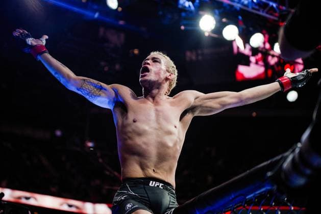 Bilder des Jahres 2023, Sport 05 Mai Sport Themen der Woche KW19 Sport Bilder des Tages May 13, 2023, Charlotte, NC, North Carolina, USA: CHARLOTTE, NORTH CAROLINA - May 13: Bryan Battle celebrates his victory over Gabe Green at UFC Fight Night: Rozenstruik vs Almeida on May 13th, 2023 at Spectrum Center in Charlotte, North Carolina, United States. Charlotte, NC USA - ZUMAp175 20230513_zsa_p175_030 Copyright: xMattxDaviesx