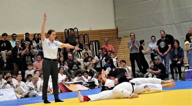 13 05 2023 Offenbach 1 Judo Bundesliga 2023 1 JC Samurai Offenbach vs TSV Abensberg Men Markus Seifert Samurai wins against Daniel Neuberger Abensberg