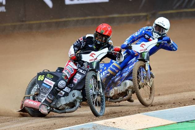 Bilder des Jahres 2023, Sport 05 Mai Sport Themen der Woche KW19 Sport Bilder des Tages 13.05.2023 WARSZAWA (POLAND) - PGE STADION NARODOWY (PGE NARODOWY STADIUM WARSAW), ZUZEL (SPEEDWAY), INDYWIDUALNE MISTRZOSTWA SWIATA (FIM SPEEDWAY World Championship, WM, Weltmeisterschaft GRAND PRIX 2023) - ORLEN WARSAW FIM SPEEDWAY GRAND PRIX OF POLAND NZ FREDRIK LINDGREN I BARTOSZ ZMARZLIK FOTO PAWEL WILCZYNSKI CYFRASPORT NEWSPIX.PL --- Newspix.pl  20230513CSPW5137