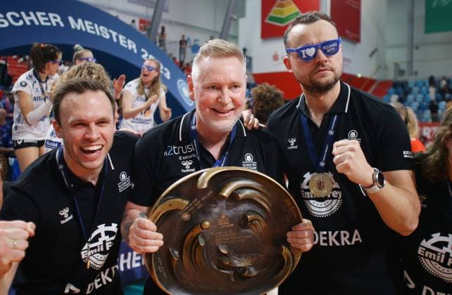 Potsdam , Bundesliga Volleyball Play off Final Game 4 , SC Potsdam vs Allianz MTV Stuttgart , from left Wojciech Kurczynski Tore Aleksandersen Faruk Feray Stuttgart